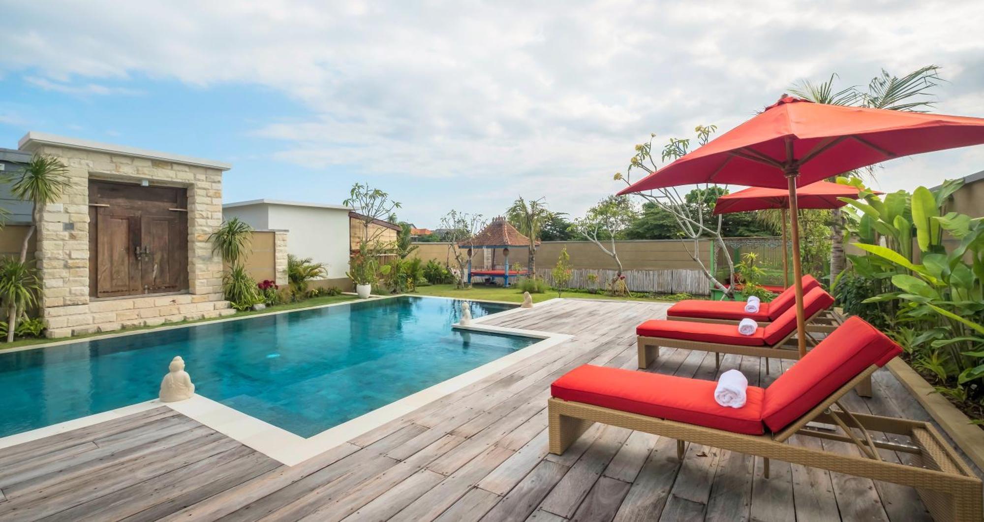 Villa Manggala - 13 Mins Walk To Berawa Beach Canggu Exterior foto
